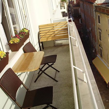 City Center Accommodation Zadar Eksteriør billede